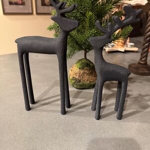 Crate and Barrel Zinc Holiday Reindeer (set of 2)